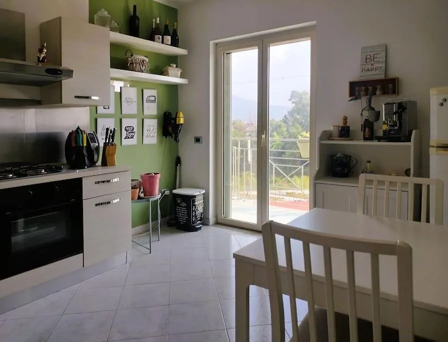 Antonio'S Bnb Casalnuovo Di Napoli 0*,  Italy